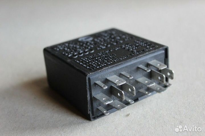 Реле контроля освещения Audi Volkswagen