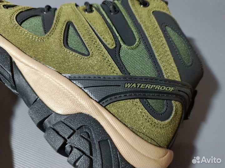 Кроссовки зимние с мехом TNF размер 41,42,43,44,45