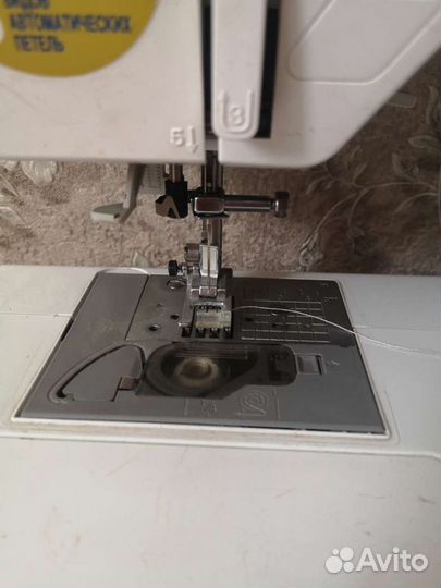 Швейная машина Brother JS-50E
