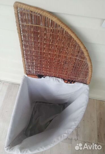 Корзина плетеная