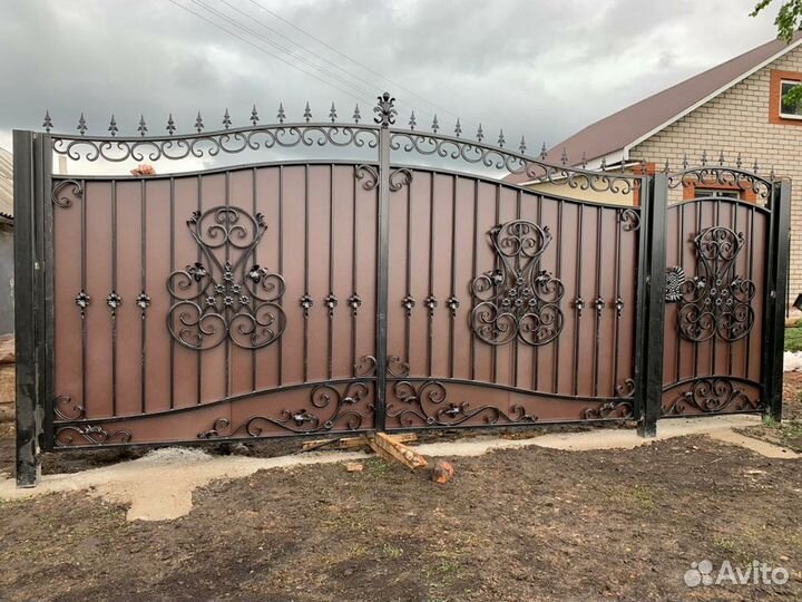 Ворота кованые