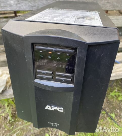Ибп APC smart-UPS SMT1000I