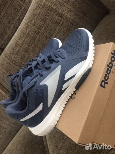 Кроссовки женские reebok 38,5 размер