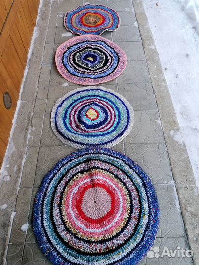 Коврик вязаный крючком