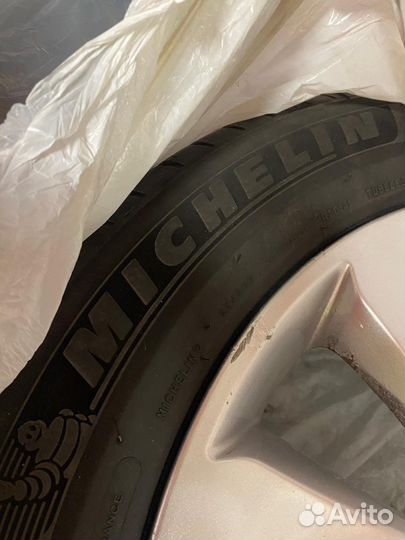 Колеса 255/55 R 20 Range Rover Michelin