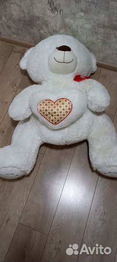 Плюшевый медведь
