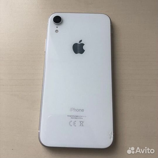 iPhone Xr, 64 ГБ