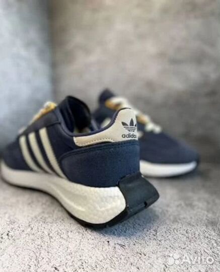 Кроссовки Adidas Retropy e5