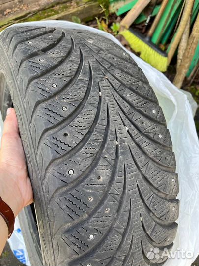 Goodyear UltraGrip Extreme 205/55 R16 91T