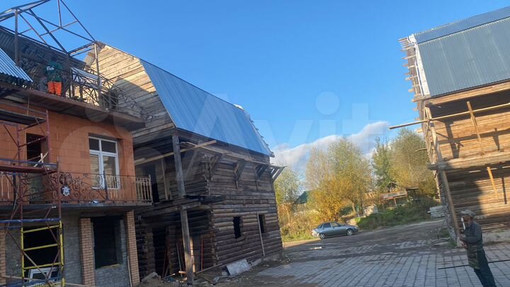 Дом 230 м² на участке 15 сот.