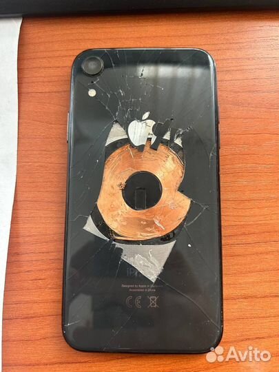 iPhone Xr, 64 ГБ