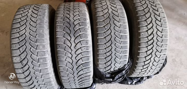 Bridgestone Blizzak Ice 225/60 R17