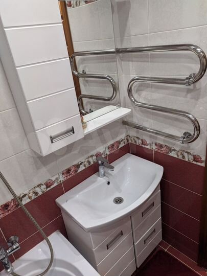 2-к. квартира, 52 м², 8/9 эт.