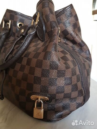 Сумка Louis Vuitton