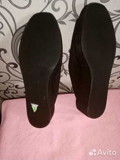 Замшевые мюли, новые,без торга