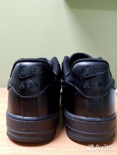 Кроссовки Nike air force black женские 37,5 р