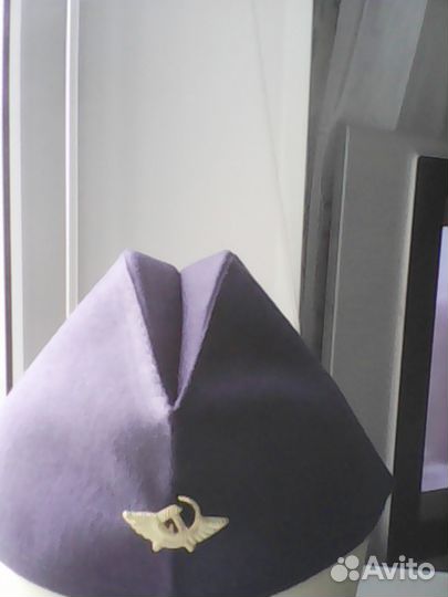 Пилотки однобортные