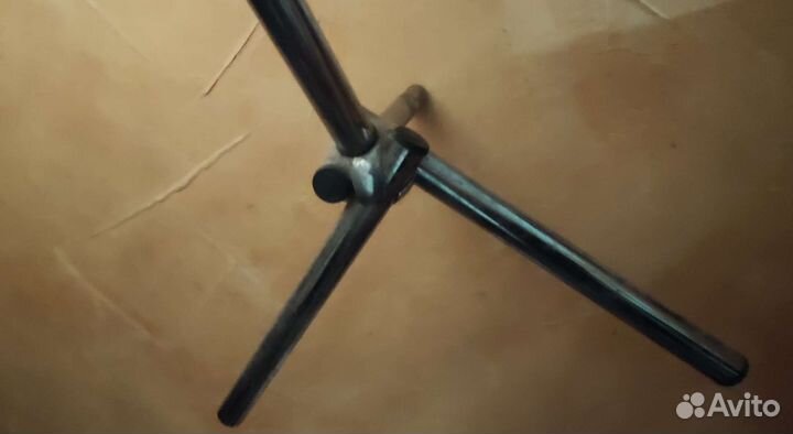 Манекен на треноге демонстрационный