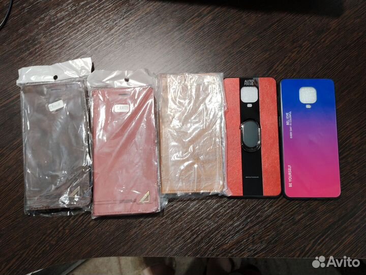 Чехлы на телефоны Xiaomi