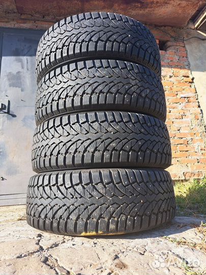 Formula Ice 215/55 R17 98T