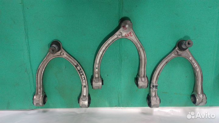 Рычаг передний верхний Е213 С205 Ц205 цлс257 глц