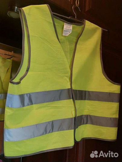 Жилет сигнальный для экскурсий Zipower