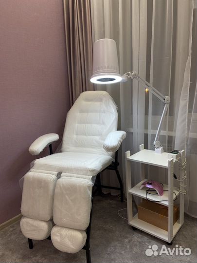 Место мастера маникюра и педикюра