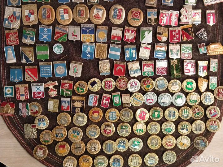 Значки гербы