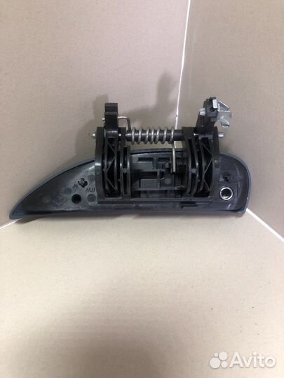 Ручка двери наружная правая Новая Renault Logan 2
