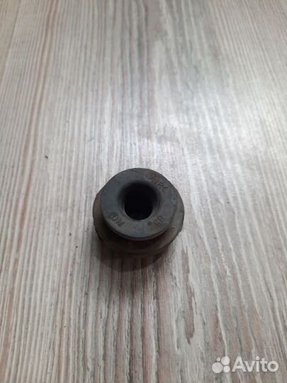 Кронштейн крепление Опора радиатора Hyundai solari