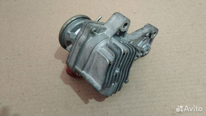 Клапан EGR Mercedes-Benz C-Class W204 2005-2010