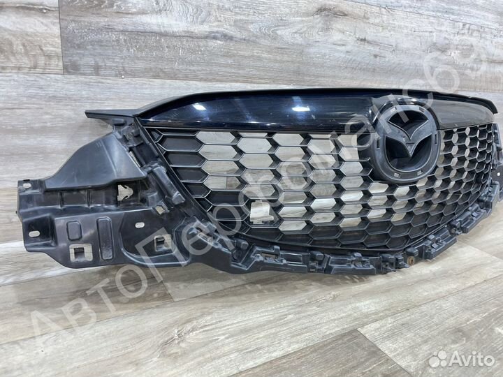 Решетка радиатора Mazda CX-5 KE 2011-2014