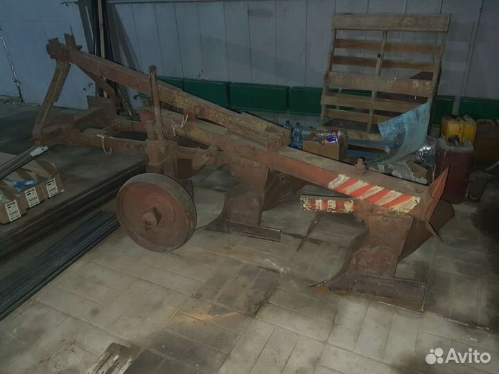 Плуг 1L 3-20, 1995