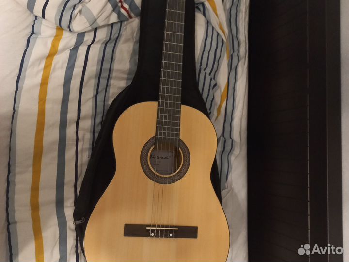 Классическая гитара