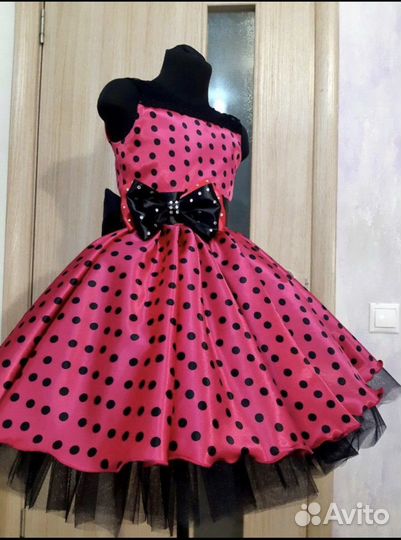 Прокат платьев