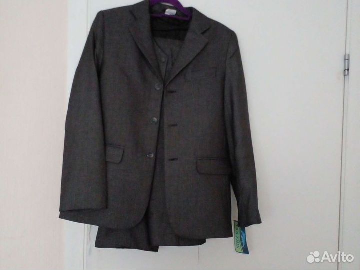 Брючный костюм подростка