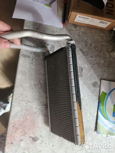 Радиатор печки субару легаси