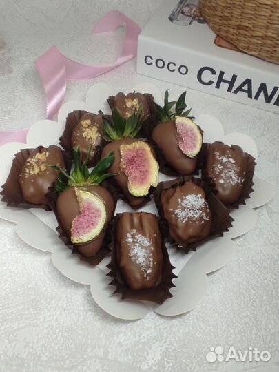 Королевские финики в шоколаде