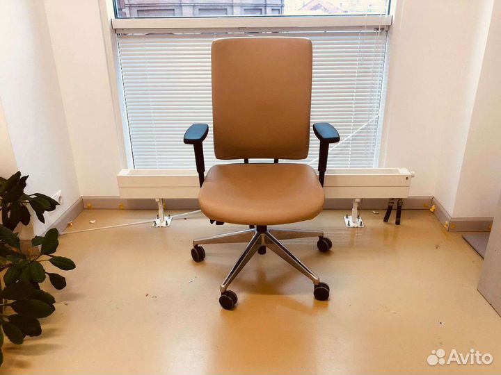 Эргономичное кресло Profim Veris