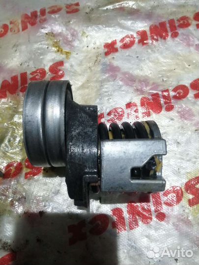 Натяжитель ремня Volkswagen Golf 5, 1.4, BLG