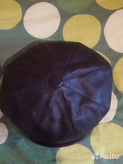 Берет с козырьком из нат.кожи