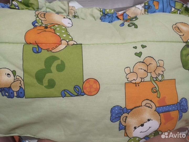 Набор в детскую кроватку