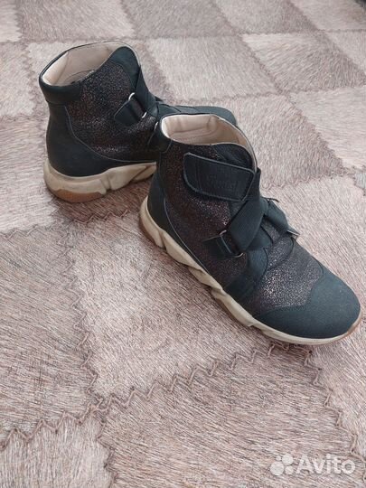 Ботинки демисезонные женские