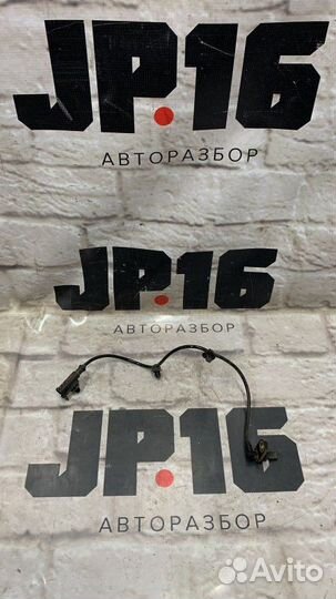 Датчик ABS задний левый Infiniti Fx35 S51 VQ35HR