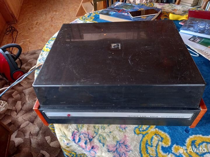 Транзисторная радиола Элегия 102 Стерео