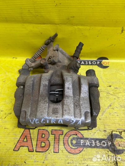 Суппорт задний левый Opel Vectra C Z18XE 2002