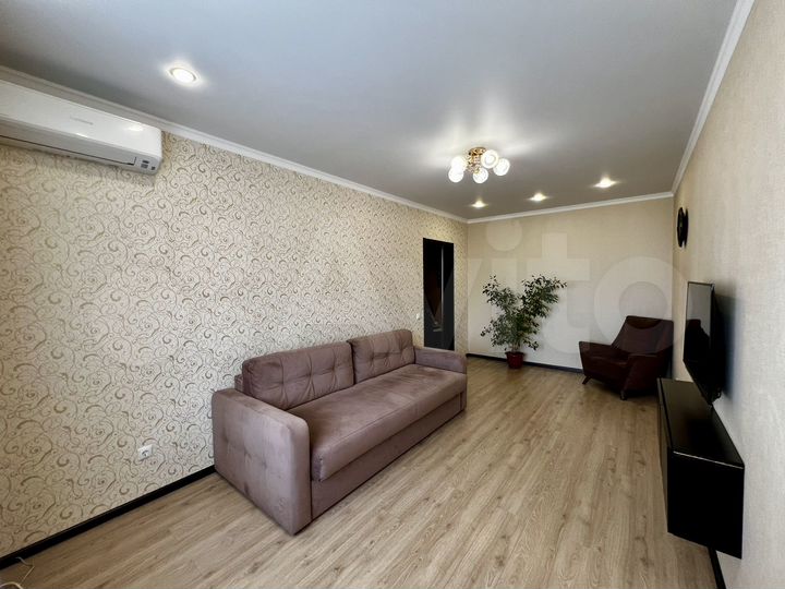 2-к. квартира, 48,9 м², 6/9 эт.