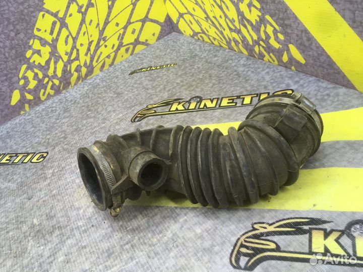 Гофра воздушного фильтра патрубок Авенсис Т25 1.8