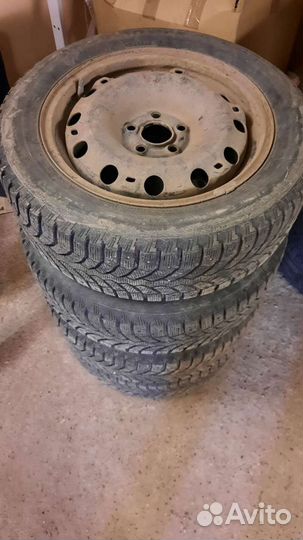 Bridgestone Blizzak Spike-02 185/60 R15 84
