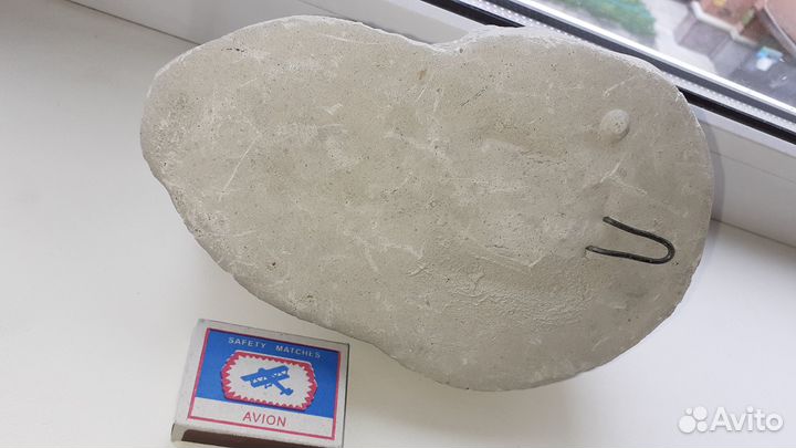 Гипсовые барельефы Высоцкого, Есенина